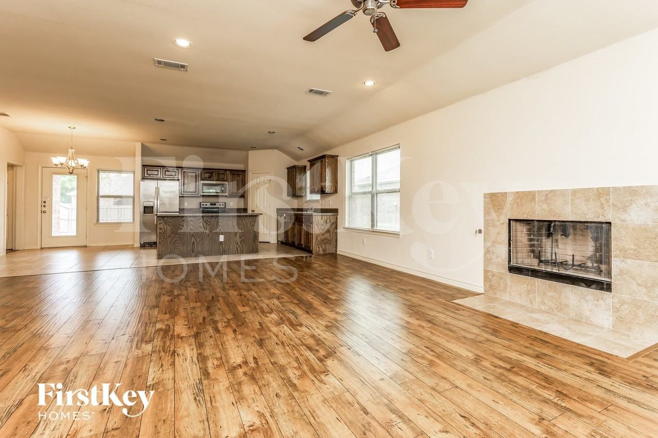 603 Cardwell Dr - Photo 5 of 16