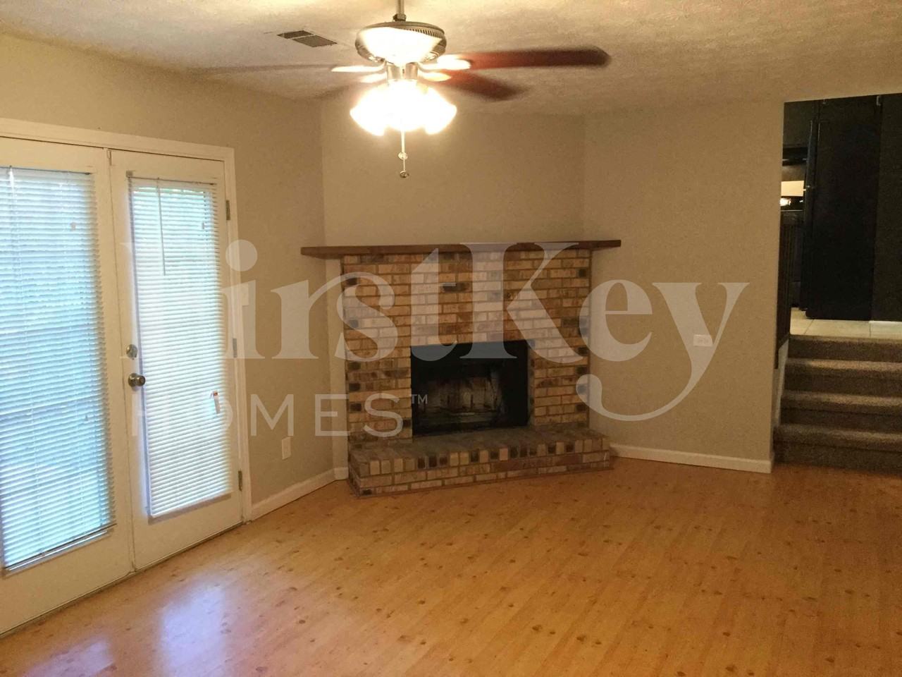 3844 Chimney Stone Ct - Photo 2 of 11
