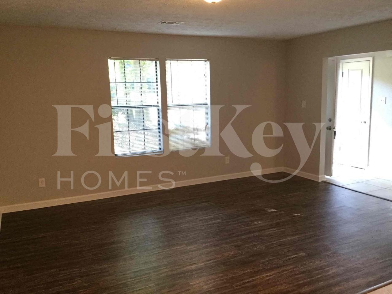 3844 Chimney Stone Ct - Photo 6 of 11