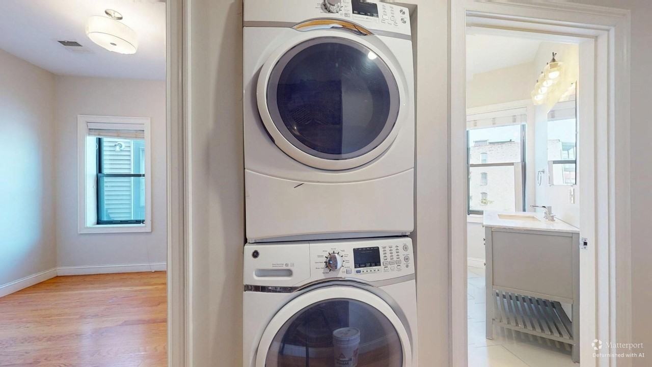 154 Meridian Street151-153 Meridian St. #2 - Photo 6 of 21