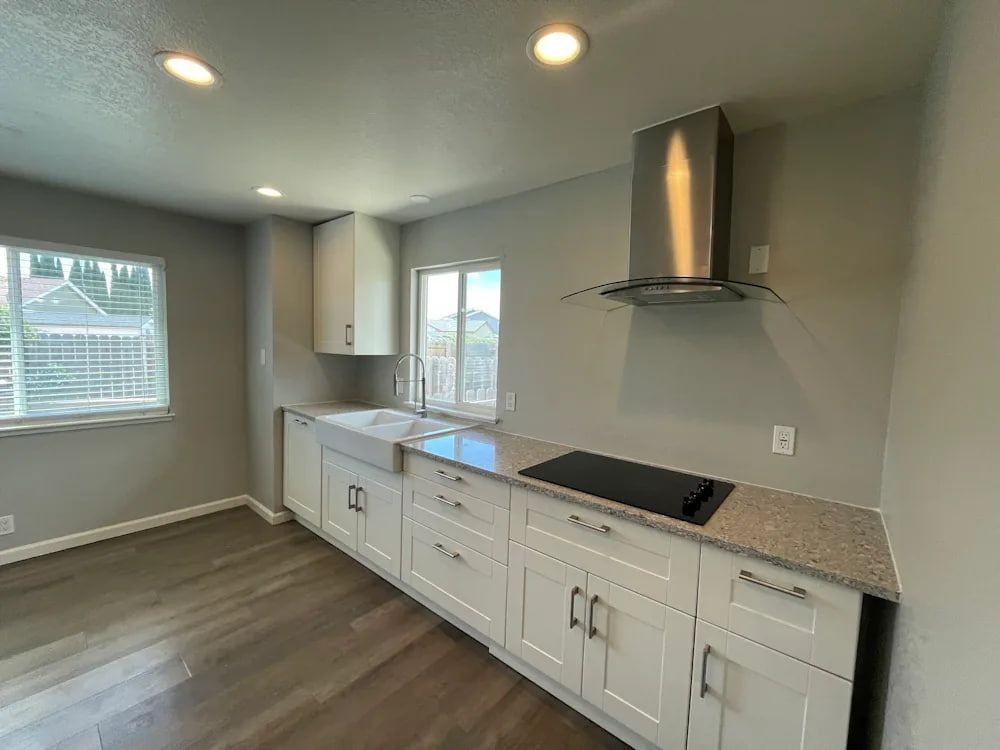 1008 Winters Way - Photo 5 of 9