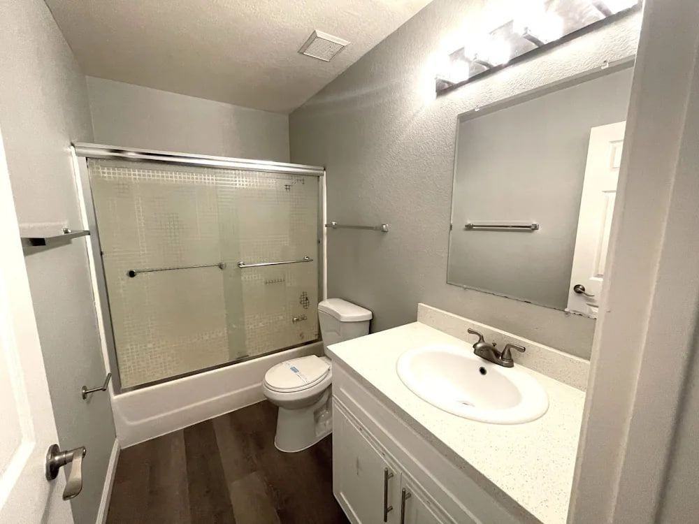1008 Winters Way - Photo 6 of 9