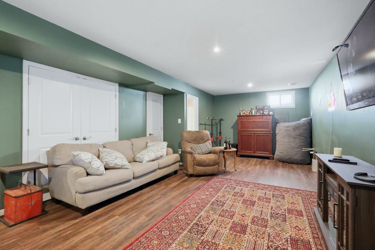 20724 Hilton Run Ct - Photo 4 of 40