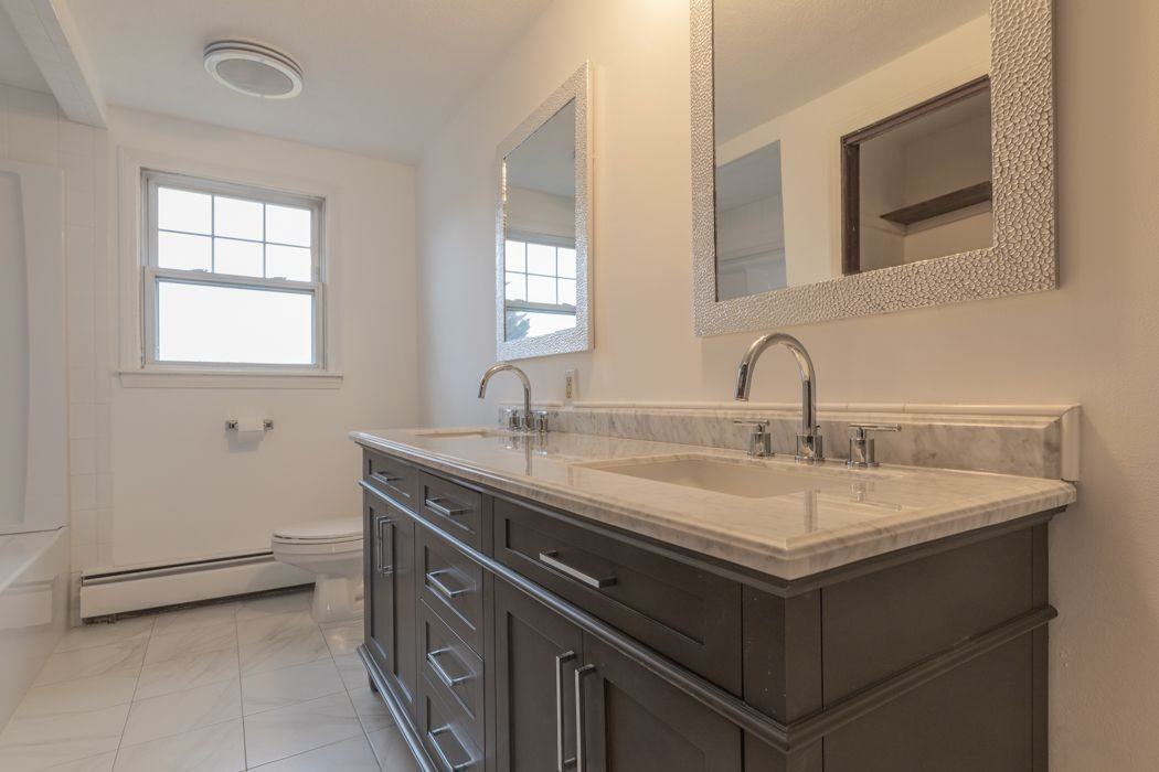 203 Windmill St - Photo 4 of 6