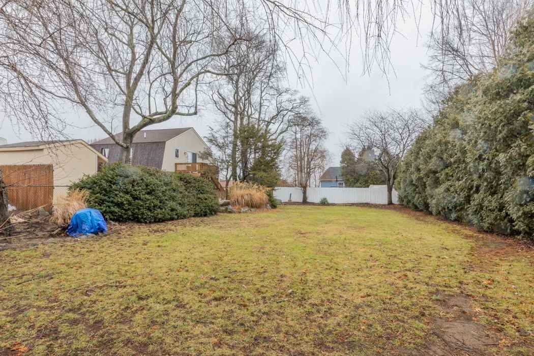 203 Windmill St - Photo 6 of 6