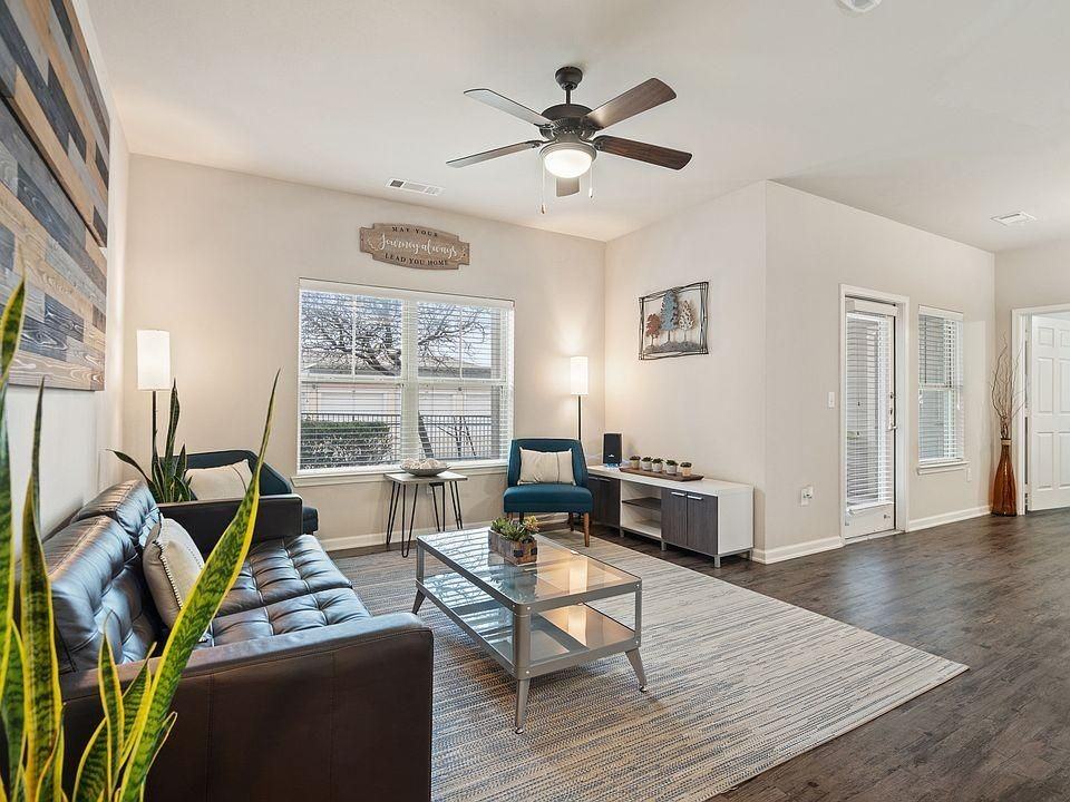 1100 S Kenney Fort Blvd ##A2 - Photo 3 of 5