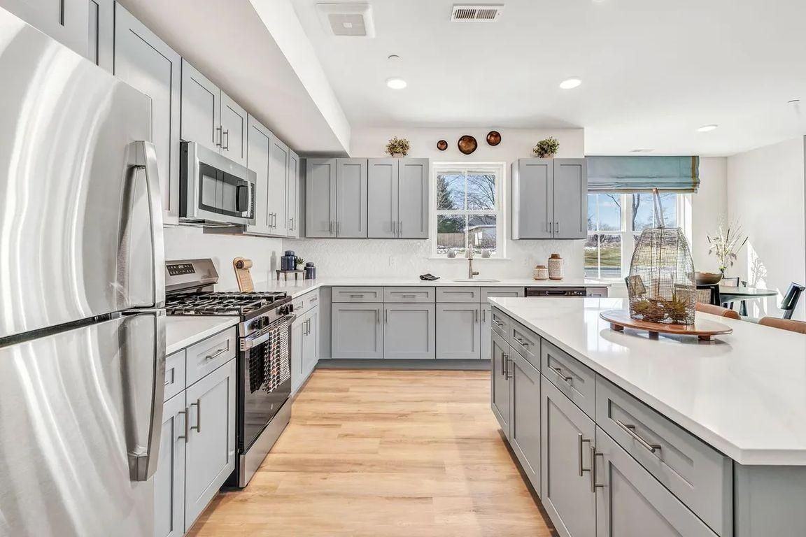 1100 S Kenney Fort Blvd ##A2 - Photo 4 of 5