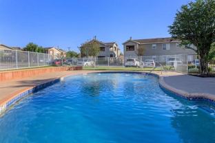 2100 Willowbend Dr ##B1 - Photo 1 of 1