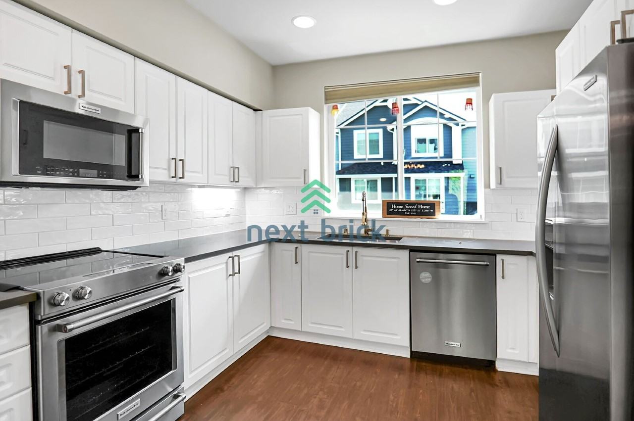16125 Juanita Woodinville Way Ne - Photo 6 of 16