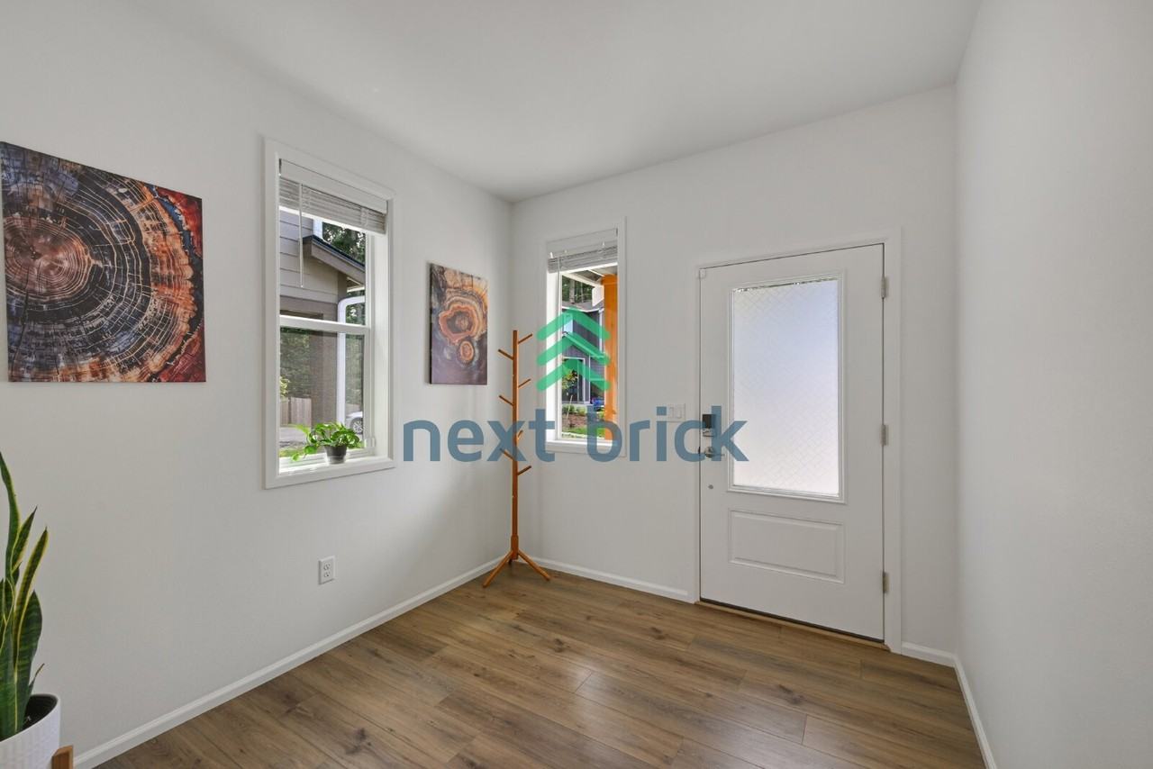 224 179th St Se - Photo 2 of 25