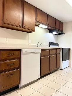 6201 Garden Rd - Photo 3 of 9
