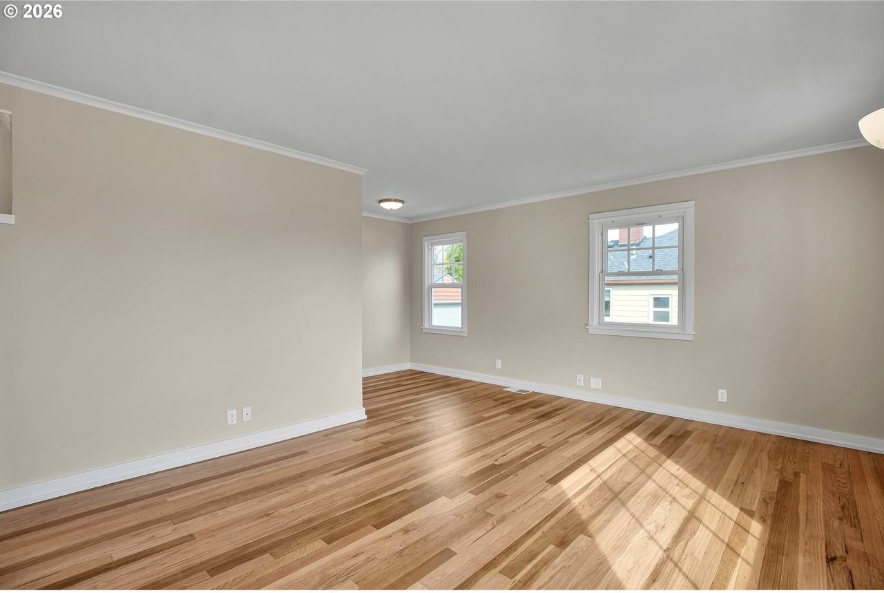 3645 Ne 116th Ave - Photo 6 of 27