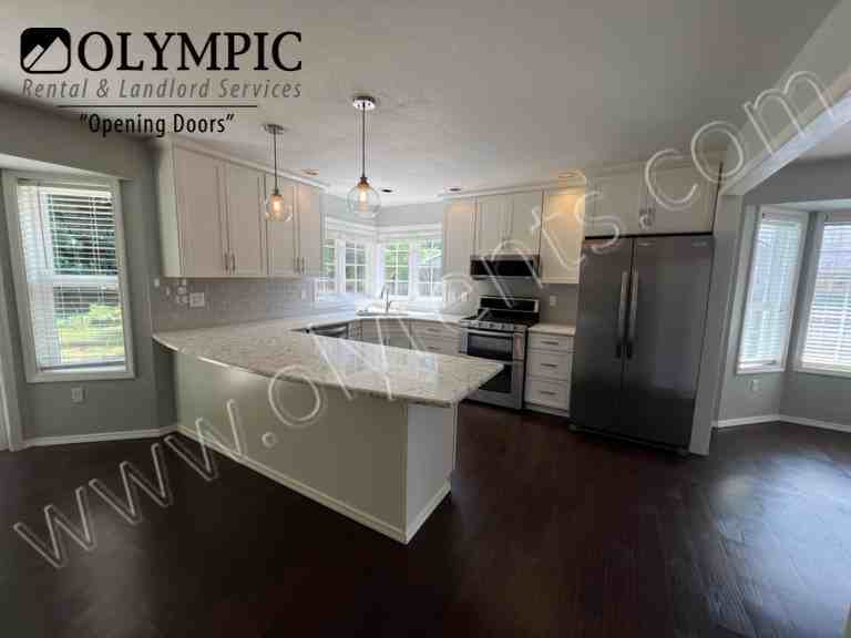 3136 Donnelly Dr Se - Photo 5 of 23
