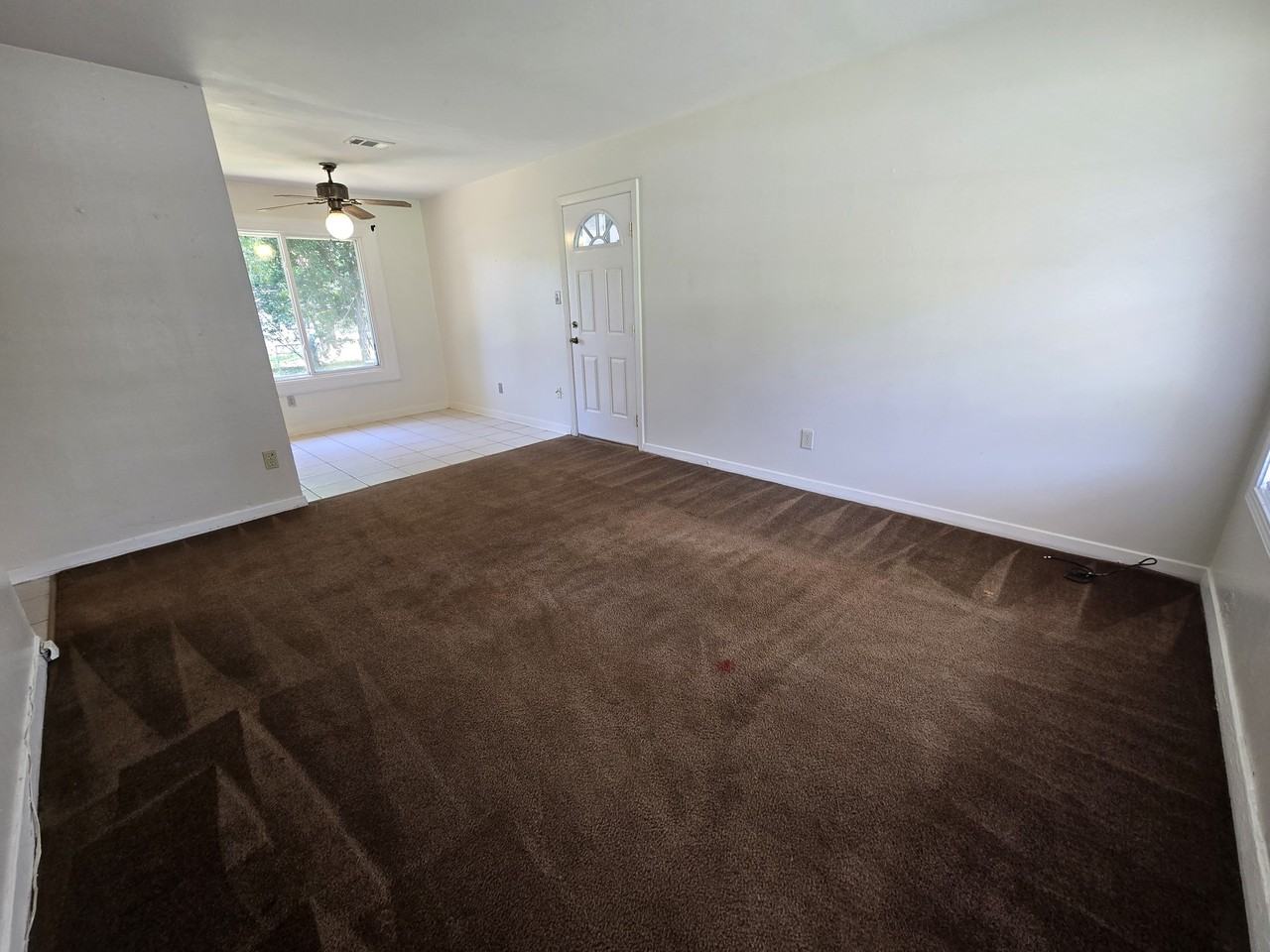 916 Twinbrook Ave - Photo 2 of 16