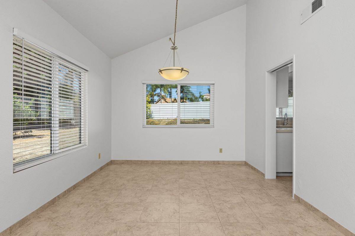 683 Wolf Point Ct - Photo 6 of 32