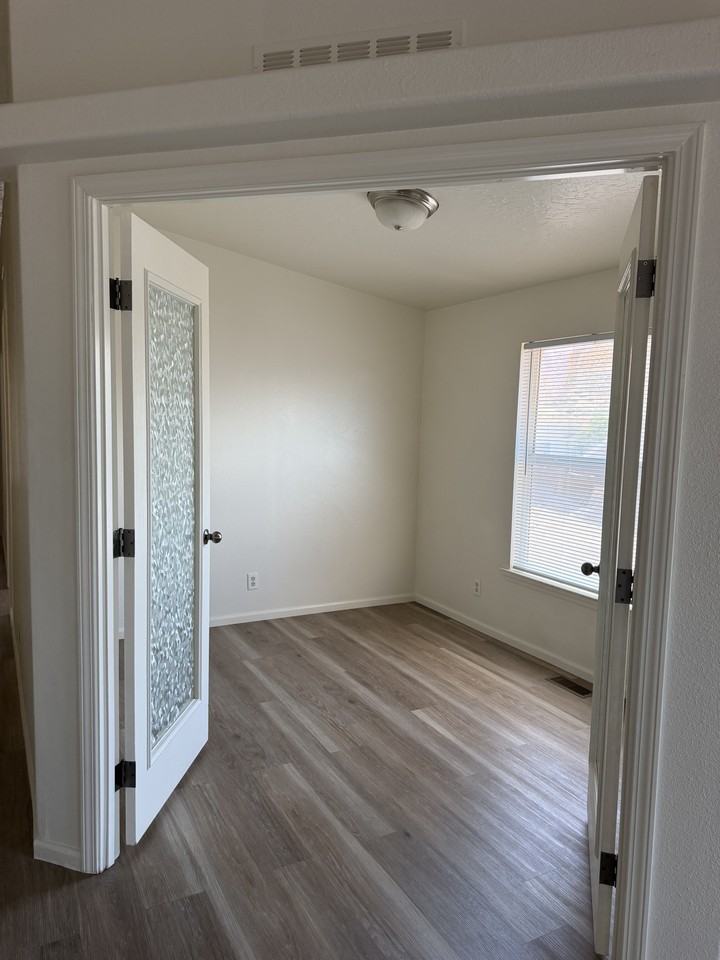 5320 Ruby Creek Ct - Photo 6 of 14