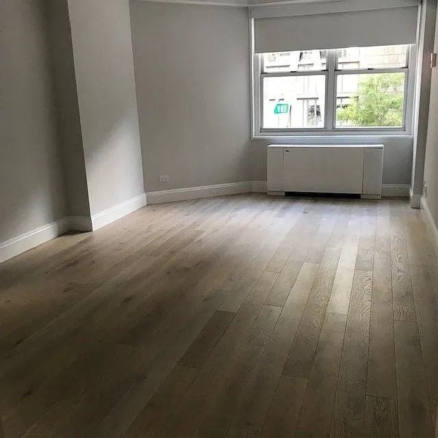 155 W 68th St - Photo 4 of 5