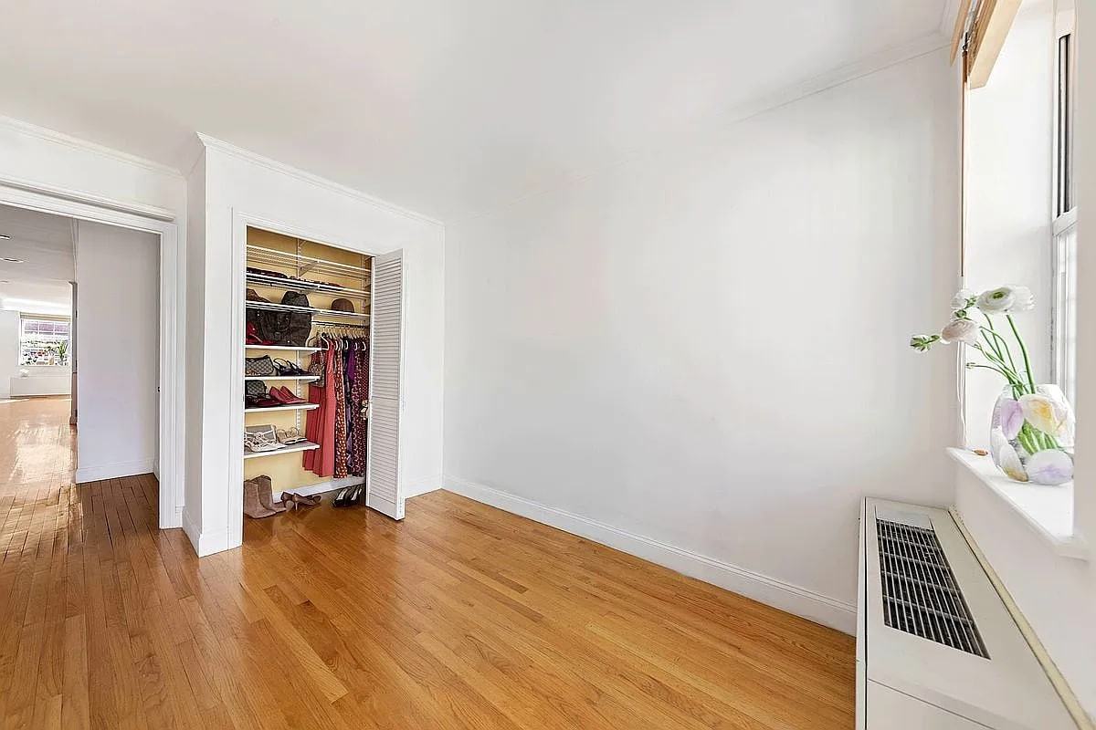 203 W 122nd St - Photo 7 of 9