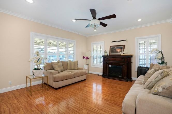 9417 S Harvard Blvd - Photo 2 of 20