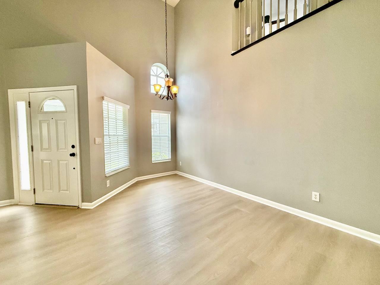6600 Gentle Ben Cir - Photo 7 of 37