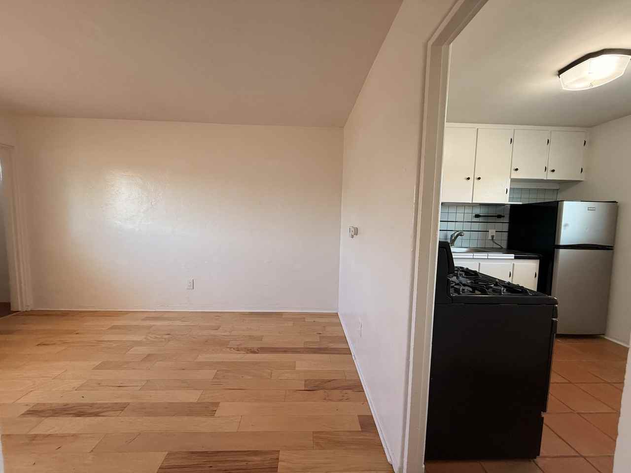 2601 Rio Grande Blvd Nw - Photo 4 of 22