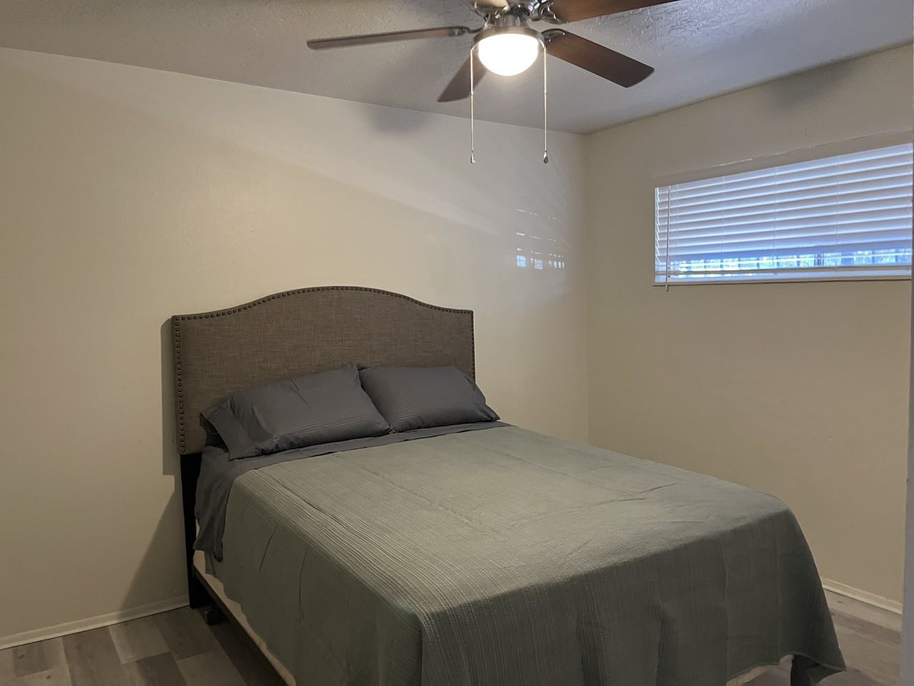 3426 Thaxton Ave Se - Photo 4 of 24
