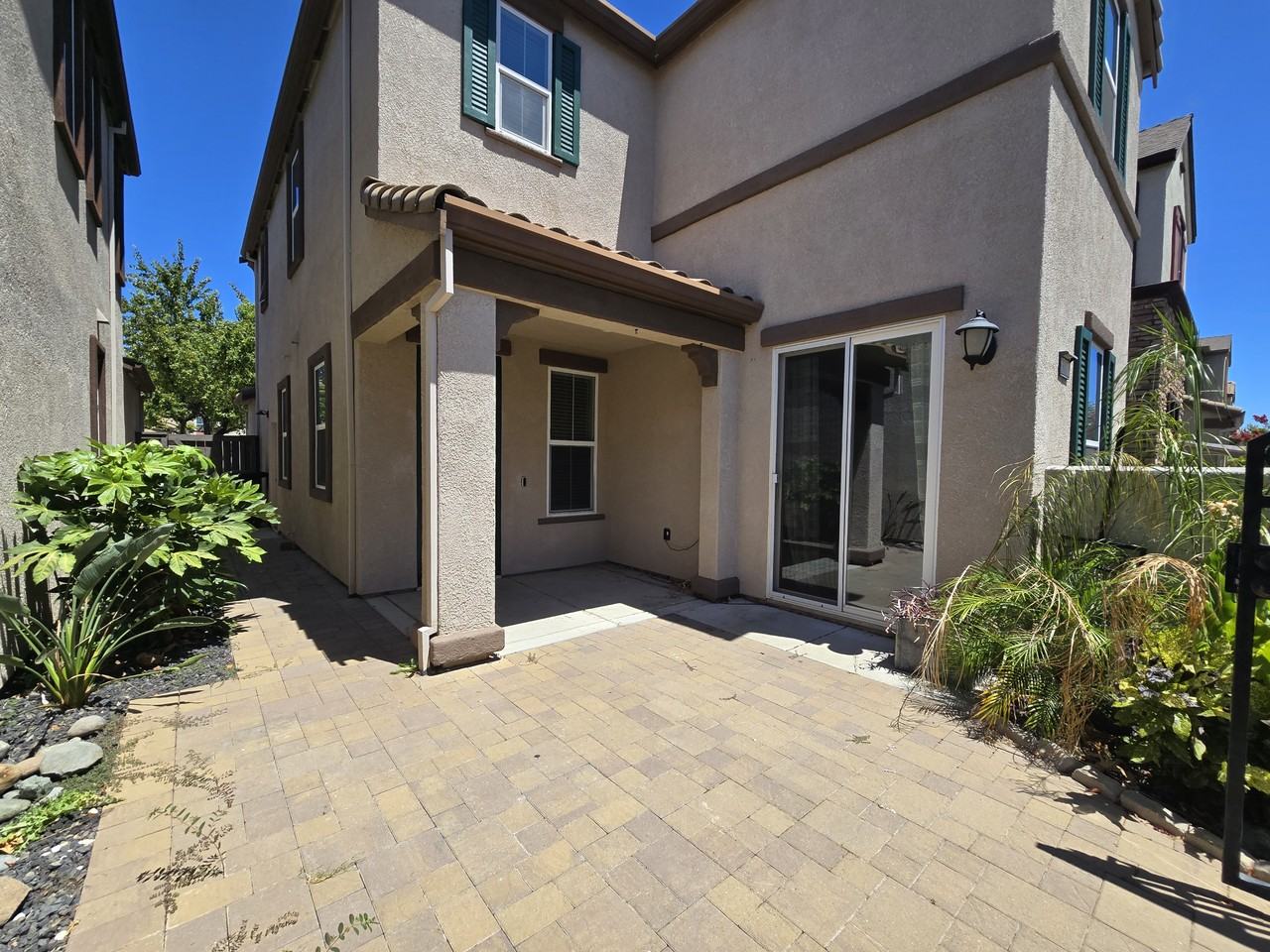 3017 Village Park Dr - Photo 2 of 32