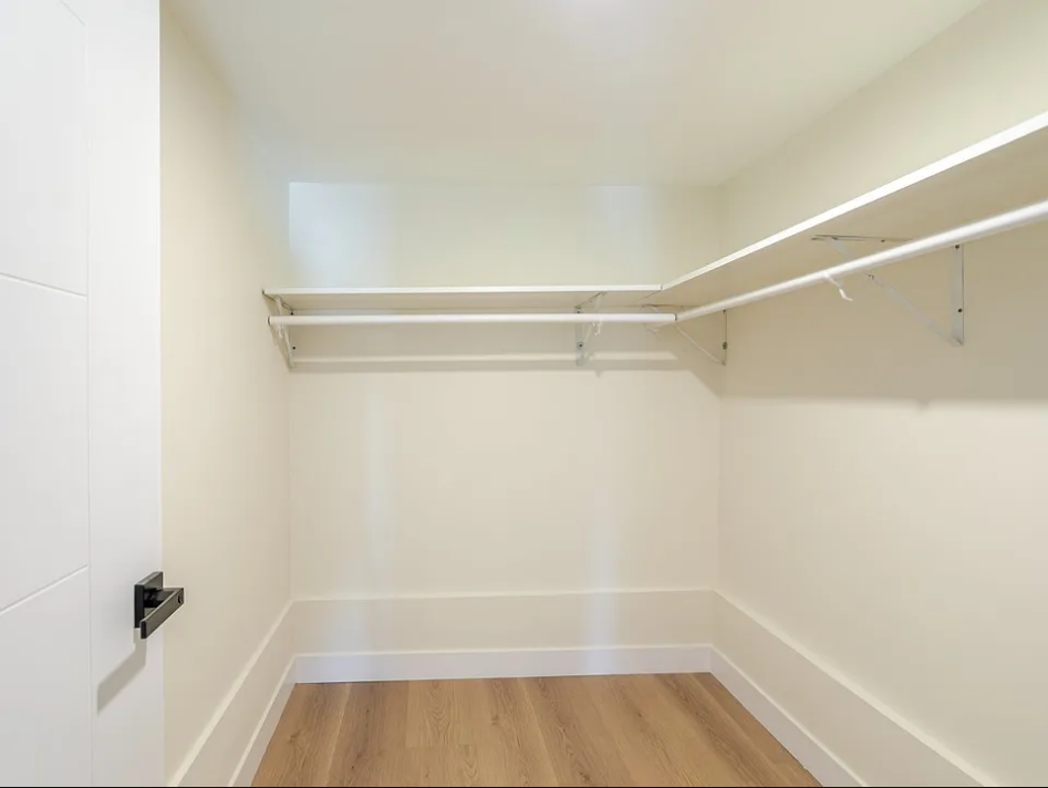 10421 Pinyon Ave - Photo 7 of 10