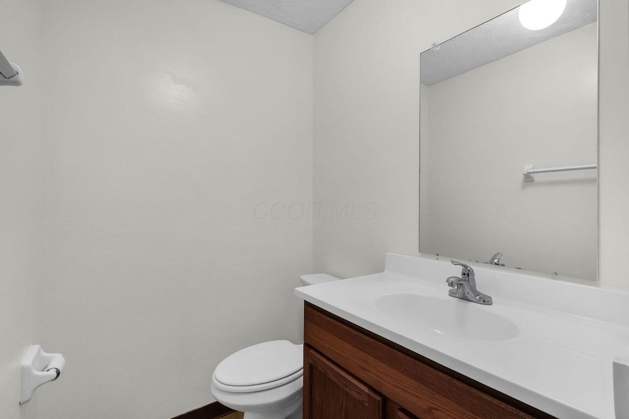 5334 Shiloh Dr - Photo 2 of 16