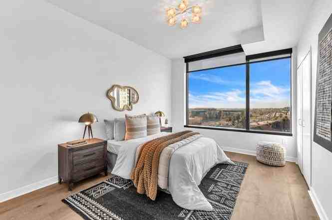 38 N Almaden Blvd - Photo 3 of 17