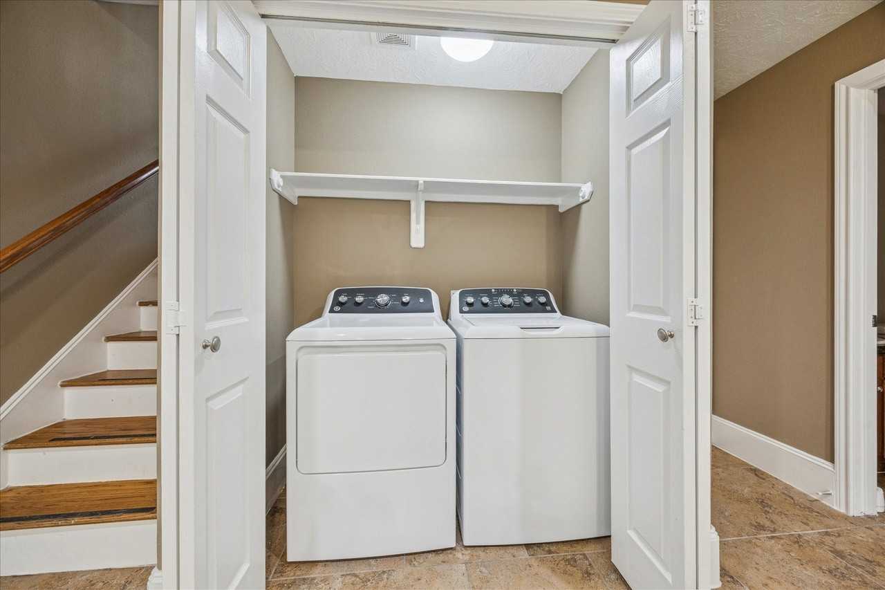 1376 Studer St - Photo 6 of 16