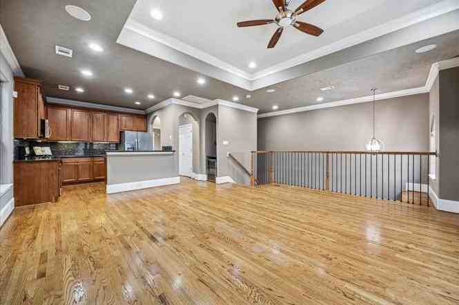 1376 Studer St - Photo 7 of 16