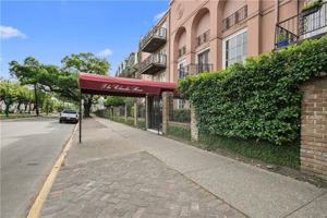 featured image of 3000 Saint Charles Ave