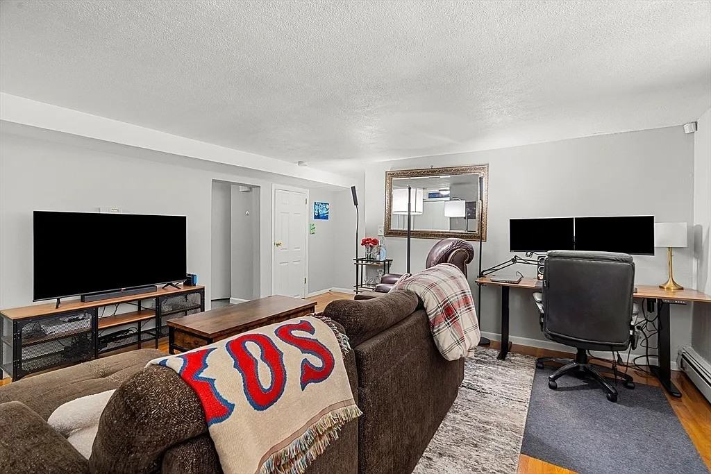 24 Westgate Rd #2 - Photo 6 of 17