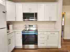 featured image of 617 Northeast 8th Avenue