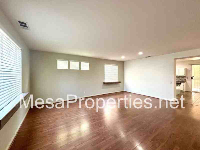 13142 Kootenay Way - Photo 5 of 38