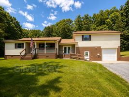 featured image of 1719 Reed Rd
