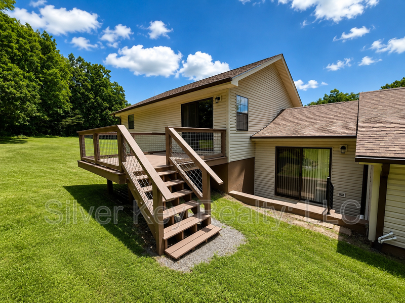 1719 Reed Rd - Photo 2 of 21