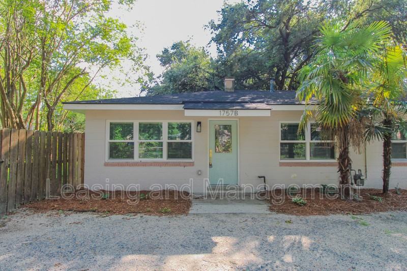 1757 Skinner Ave #B - Photo 2 of 20
