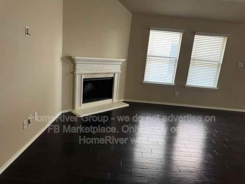 11805 Summer Springs Dr - Photo 4 of 13