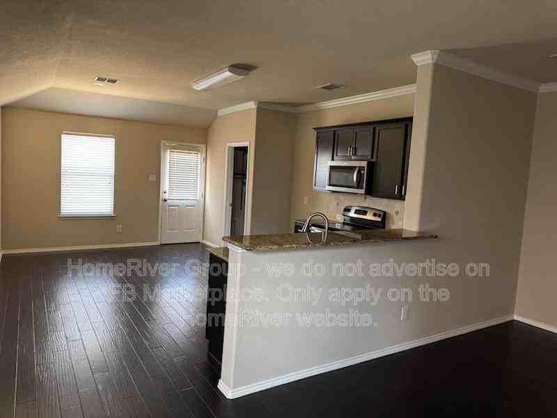 11805 Summer Springs Dr - Photo 5 of 13