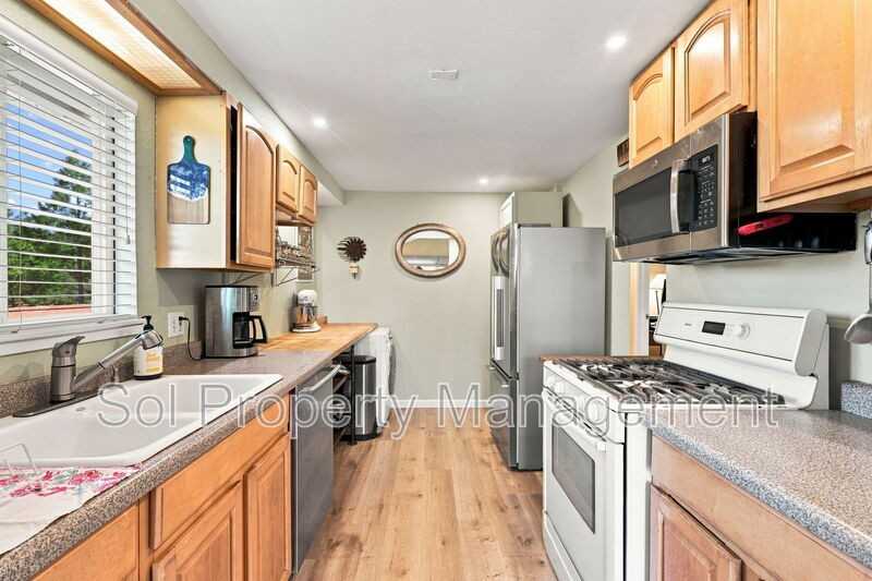 140 Spaten Way - Photo 6 of 40