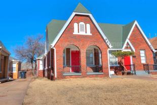 943 E Dr - Photo 1 of 1