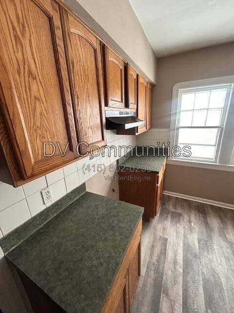 3428 Superior Park Dr 2nd Fl - Photo 2 of 10