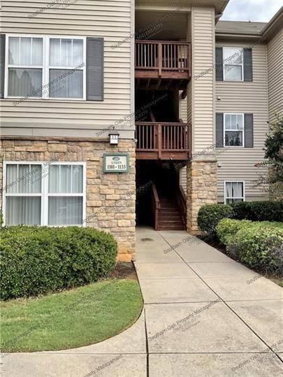 1133 Harts Ridge Dr - Photo 2 of 10