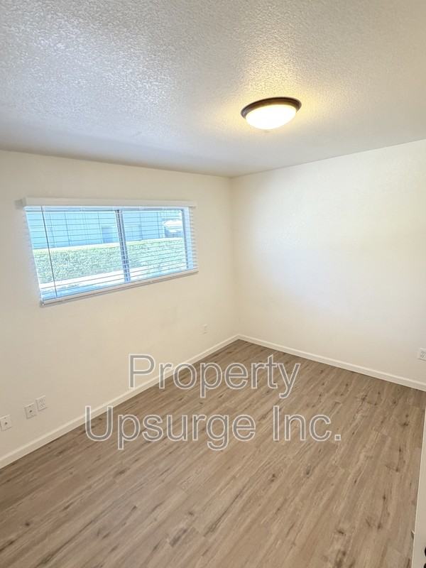 330 Bird St #17 - Photo 5 of 17