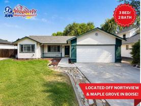 8864 W Northview St - Photo 1 of 1