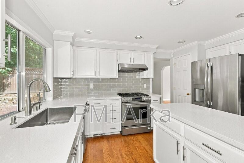 23408 Ne 29th Pl - Photo 5 of 15