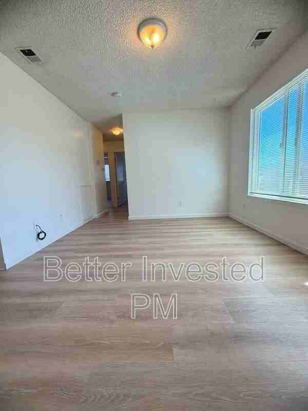 304 Cooper Ln #G - Photo 2 of 14