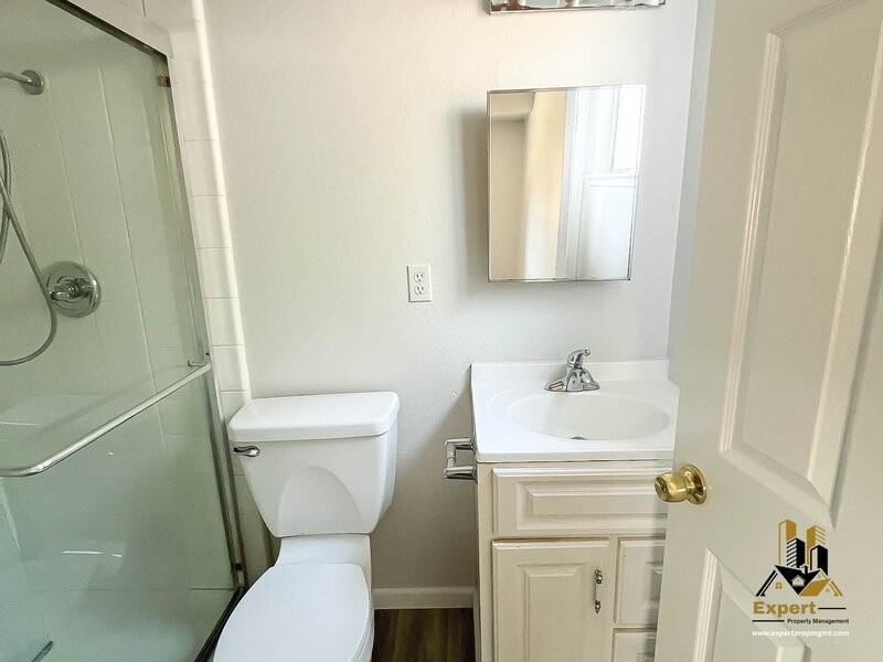 7733 Mary Lou Way - Photo 6 of 10